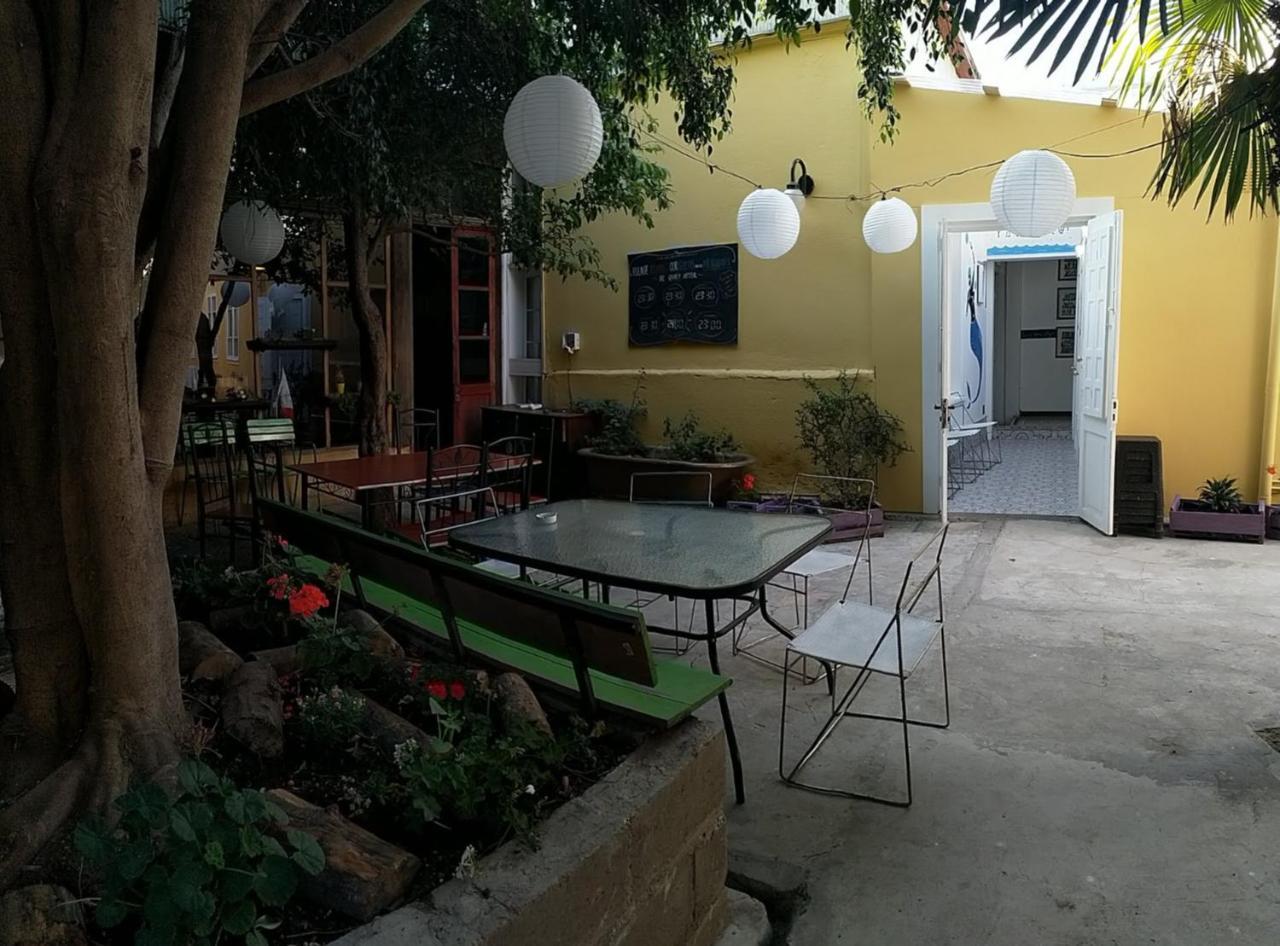Escarabajo Hostel (Adults Only) Valparaiso Bagian luar foto
